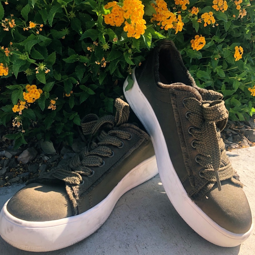 Army green sneakers!!